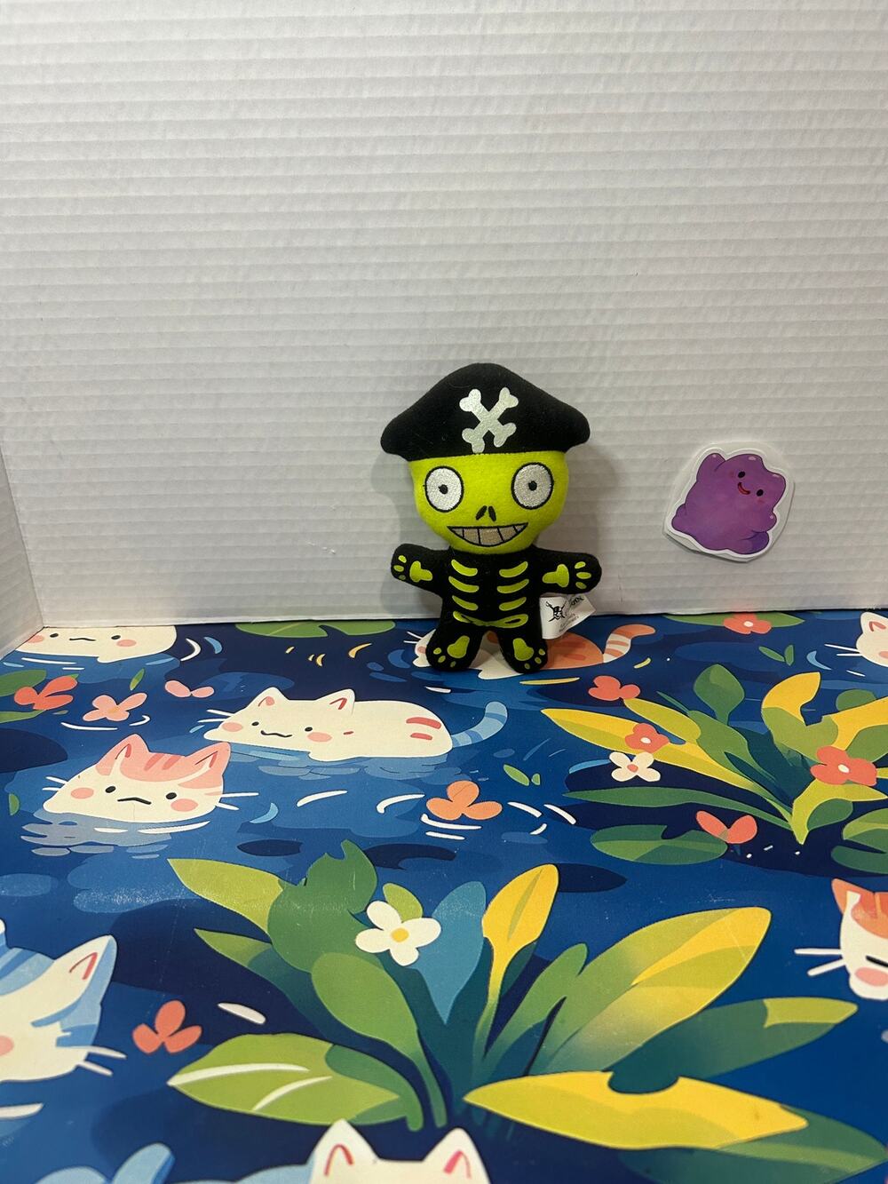 McDonalds 2006 Pirates of the Caribbean #6 Skeleton Happy Meal Plush Toy